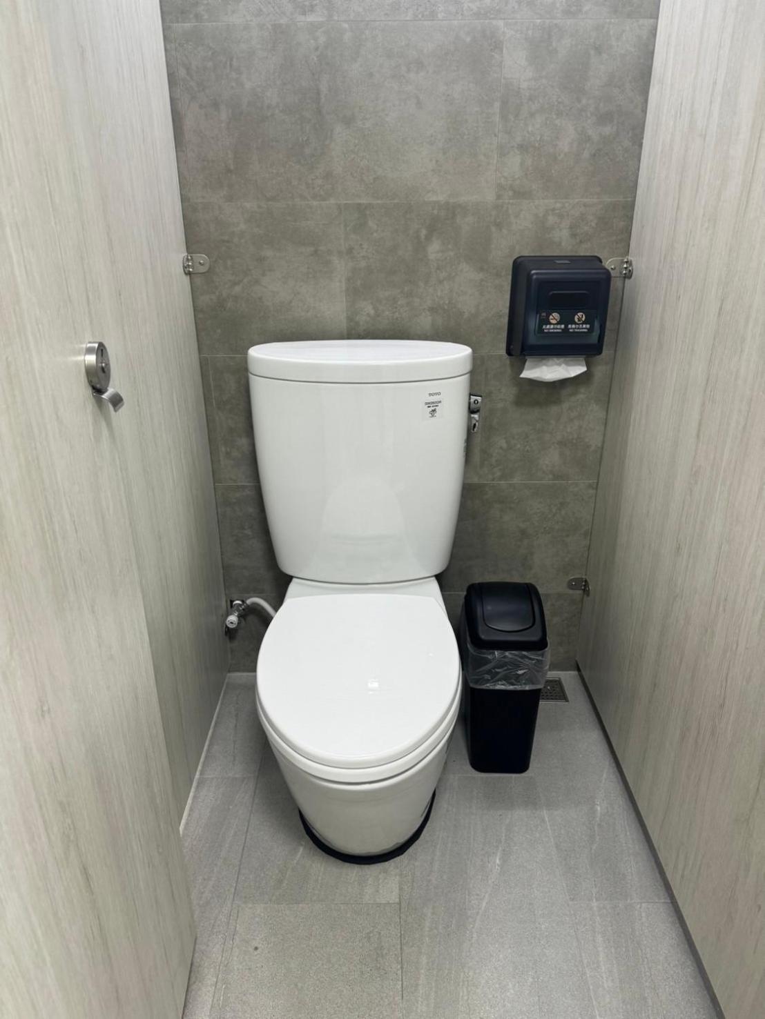 Just Live Hostel Тайбэй Экстерьер фото